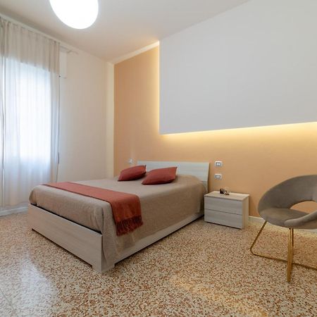 Apartamento Casa DAURA Bolonia Exterior foto
